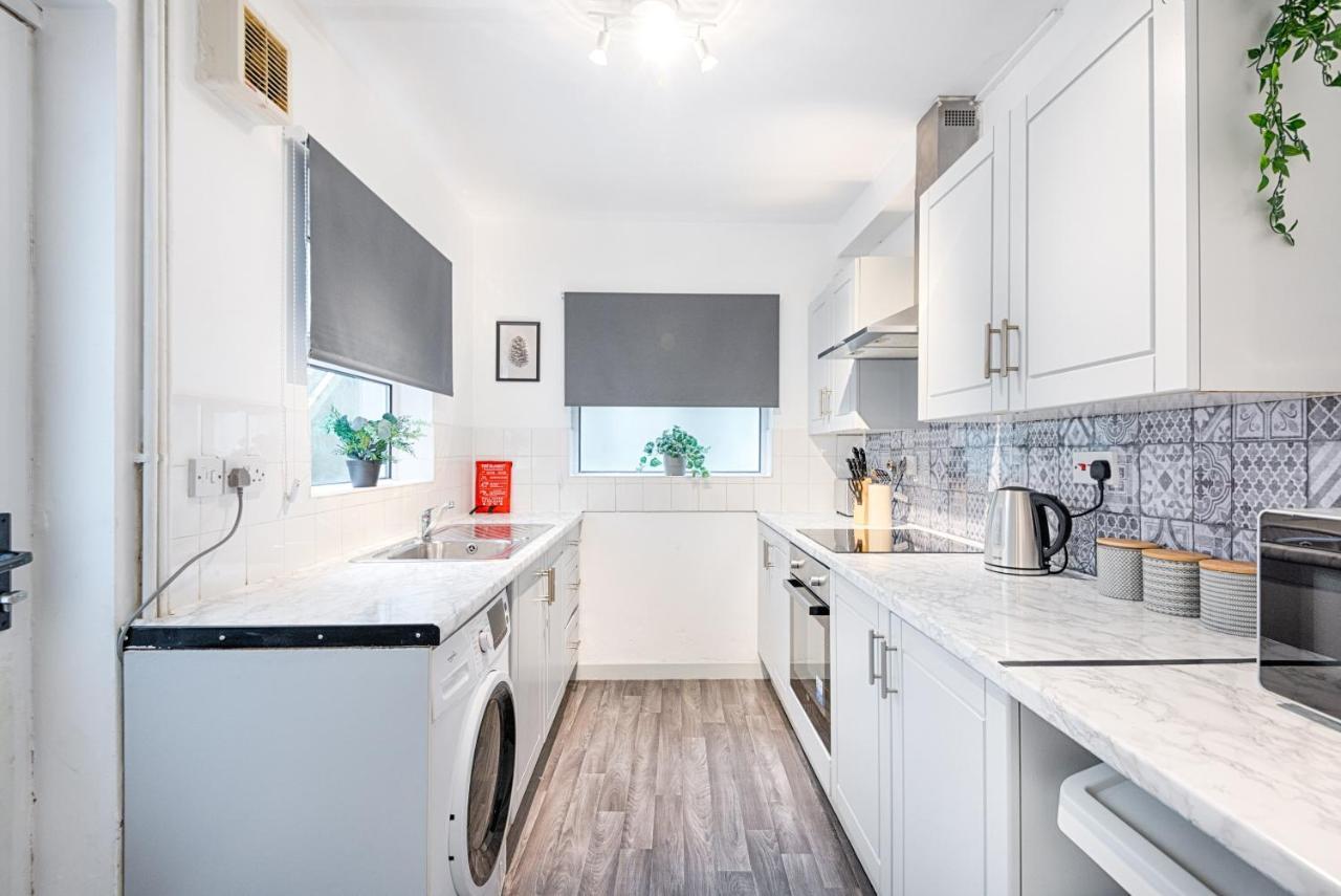 City Centre, 4Rm'S, With Smart Tv'S Parking Swansea Exteriér fotografie
